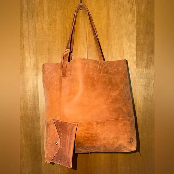 Brown Leather Tote Bag with Pouch – Handmade in Ethiopia - Picture 13 of 13